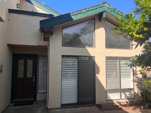 510 Lagunaria Lane, Alameda CA 94502