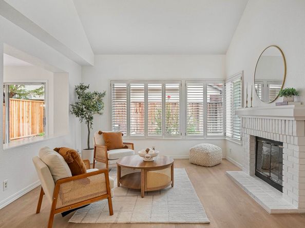 1585 Poppybank Ct, Pleasanton CA 94566