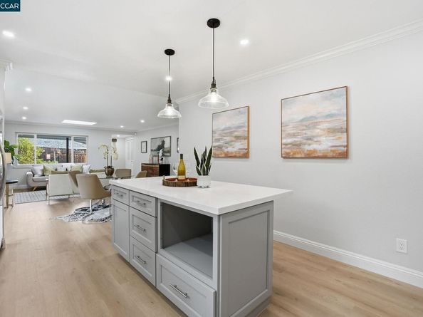 289 Sierra Dr, Walnut Creek CA 94596