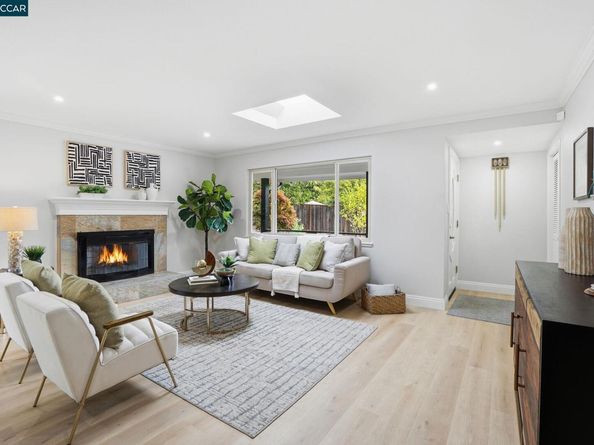 289 Sierra Dr, Walnut Creek CA 94596