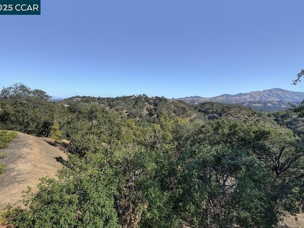 546 High Eagle Ct, Walnut Creek CA 94595