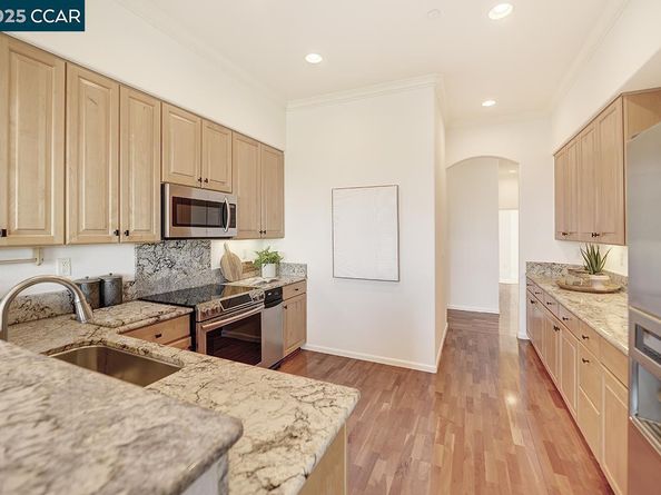 546 High Eagle Ct, Walnut Creek CA 94595