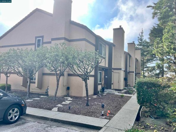 627 Hickey Blvd D, Pacifica CA 94044