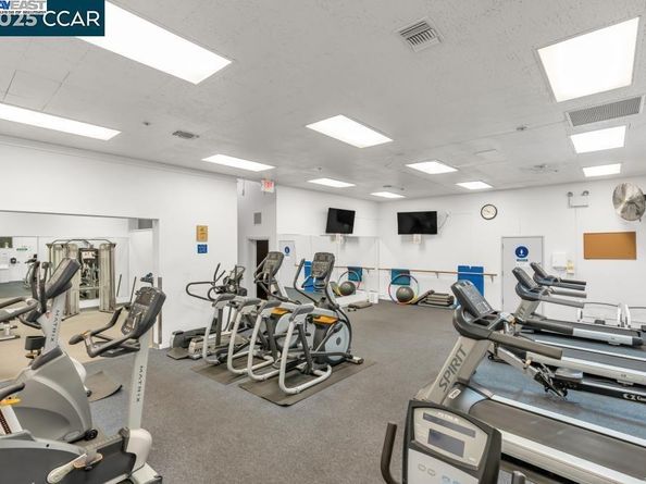 310 N Civic Dr 101, Walnut Creek CA 94596