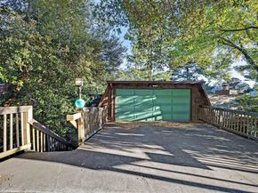 5982 Ascot Dr, Oakland CA 94611