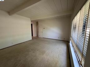39139 Argonaut Way 202, Fremont CA 94538