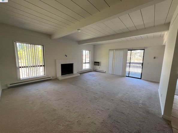 39139 Argonaut Way 202, Fremont CA 94538