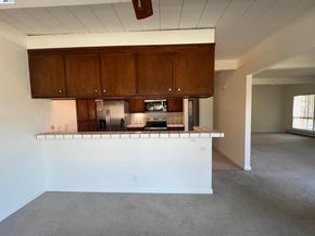 39139 Argonaut Way 202, Fremont CA 94538