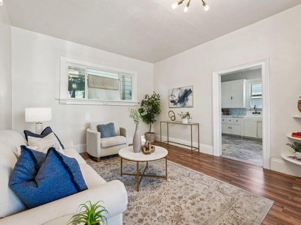 1549 5Th Ave, Oakland CA 94606