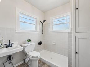 1549 5Th Ave, Oakland CA 94606