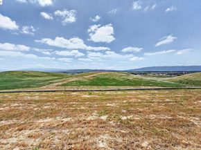 3986 Pino Grande Rd, Dublin CA 94568