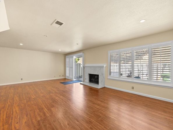 34 Chimney Rock, Oakland CA 94605