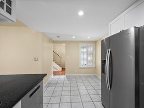 34 Chimney Rock, Oakland CA 94605