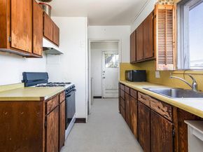 1427 65Th Ave, Oakland CA 94621