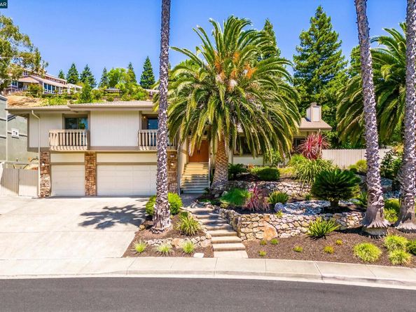 220 Devonshire Ct, Pleasant Hill CA 94523
