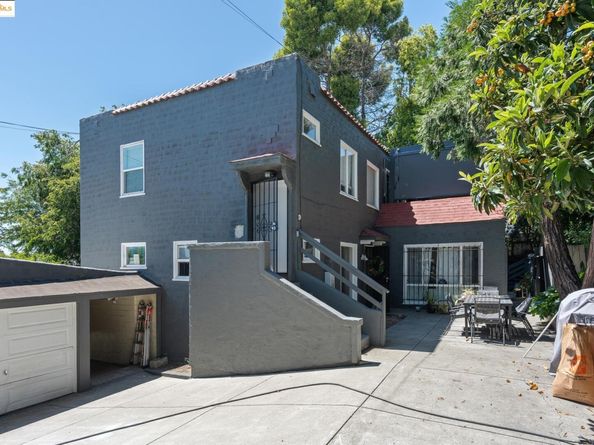 2823 11Th Ave C, Oakland CA 94610