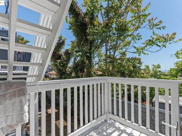 2823 11Th Ave C, Oakland CA 94610