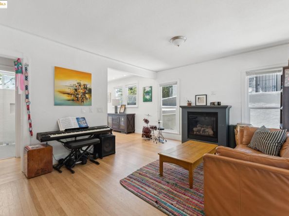 2823 11Th Ave C, Oakland CA 94610
