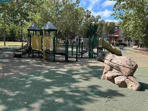 1310 Saddle Rack St 352, San Jose CA 95126