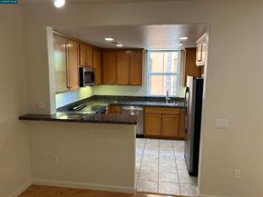 1310 Saddle Rack St 352, San Jose CA 95126