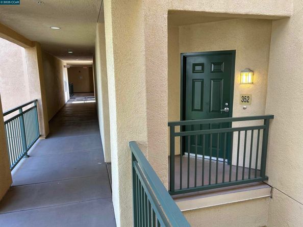 1310 Saddle Rack St 352, San Jose CA 95126