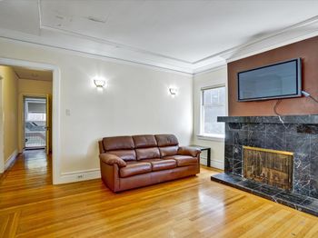 5378 Broadway