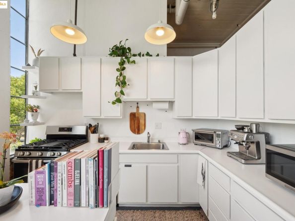 4053 Harlan St 217, Emeryville CA 94608