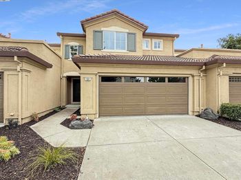 404 Regal Lily Ln