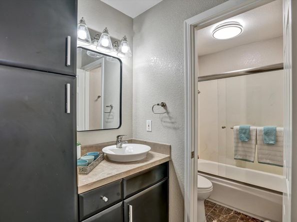 30 San Vicente Ct, Danville CA 94526