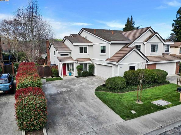 30 San Vicente Ct, Danville CA 94526