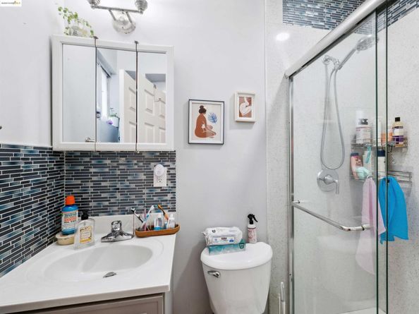343 Lincoln Ave, Alameda CA 94501