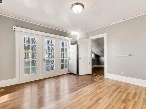 5315 Cole St, Oakland CA 94601