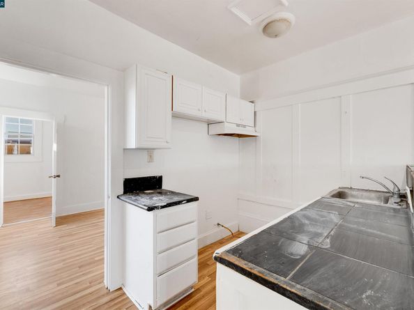 5315 Cole St, Oakland CA 94601