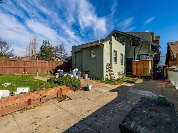 5315 Cole St, Oakland CA 94601