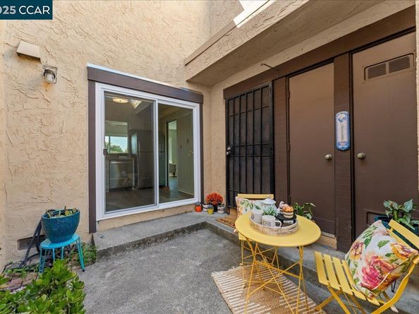 74 Villa Dr, San Pablo CA 94806