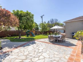 358 San Juan Way, La Canada Flintridge CA 91011