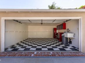 358 San Juan Way, La Canada Flintridge CA 91011