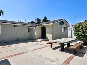 15841 Marlin Place, Van Nuys (los Angeles) CA 91406