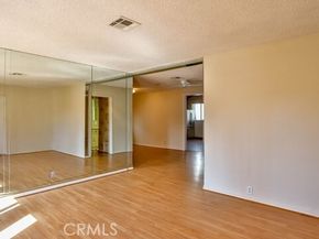 15841 Marlin Place, Van Nuys (los Angeles) CA 91406