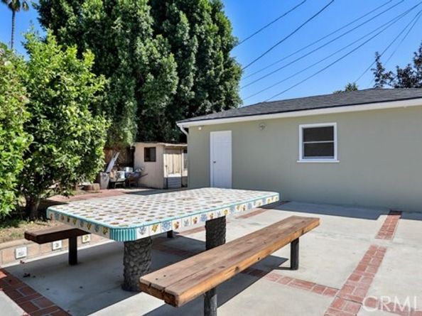 15841 Marlin Place, Van Nuys (los Angeles) CA 91406