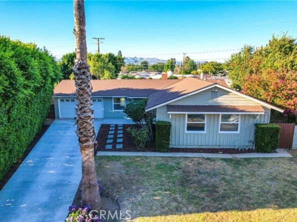 22923 Arminta Street, West Hills (los Angeles) CA 91304