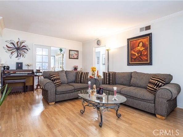 12849 Montague, Pacoima (los Angeles) CA 91331