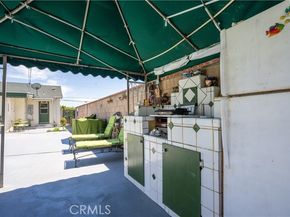 12849 Montague, Pacoima (los Angeles) CA 91331