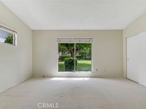 5900 Kentland Avenue, Woodland Hills (los Angeles) CA 91367