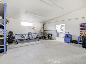 10555 Art Street, Burbank CA 91040
