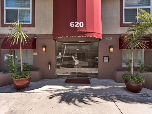 620 S Gramercy 338, Los Angeles CA 90005