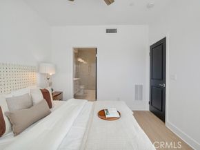 10832 W Riverton Court, Toluca Lake (los Angeles) CA 91602