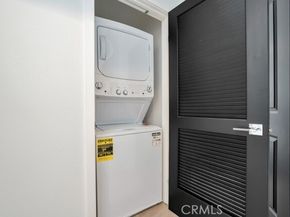 10832 W Riverton Court, Toluca Lake (los Angeles) CA 91602