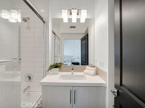 10832 W Riverton Court, Toluca Lake (los Angeles) CA 91602