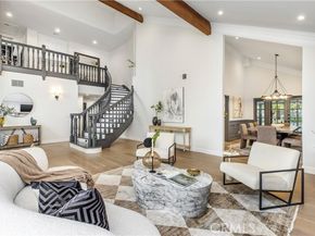 6032 County Oak Road, Woodland Hills (los Angeles) CA 91367